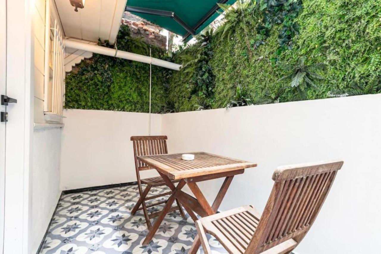 Historical 4-Br Home Steps From Besiktas Stadium & Bosphorus Views - Prime Nisantasi Location! Κωνσταντινούπολη Εξωτερικό φωτογραφία