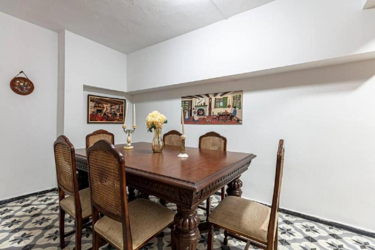 Historical 4-Br Home Steps From Besiktas Stadium & Bosphorus Views - Prime Nisantasi Location! Κωνσταντινούπολη Εξωτερικό φωτογραφία